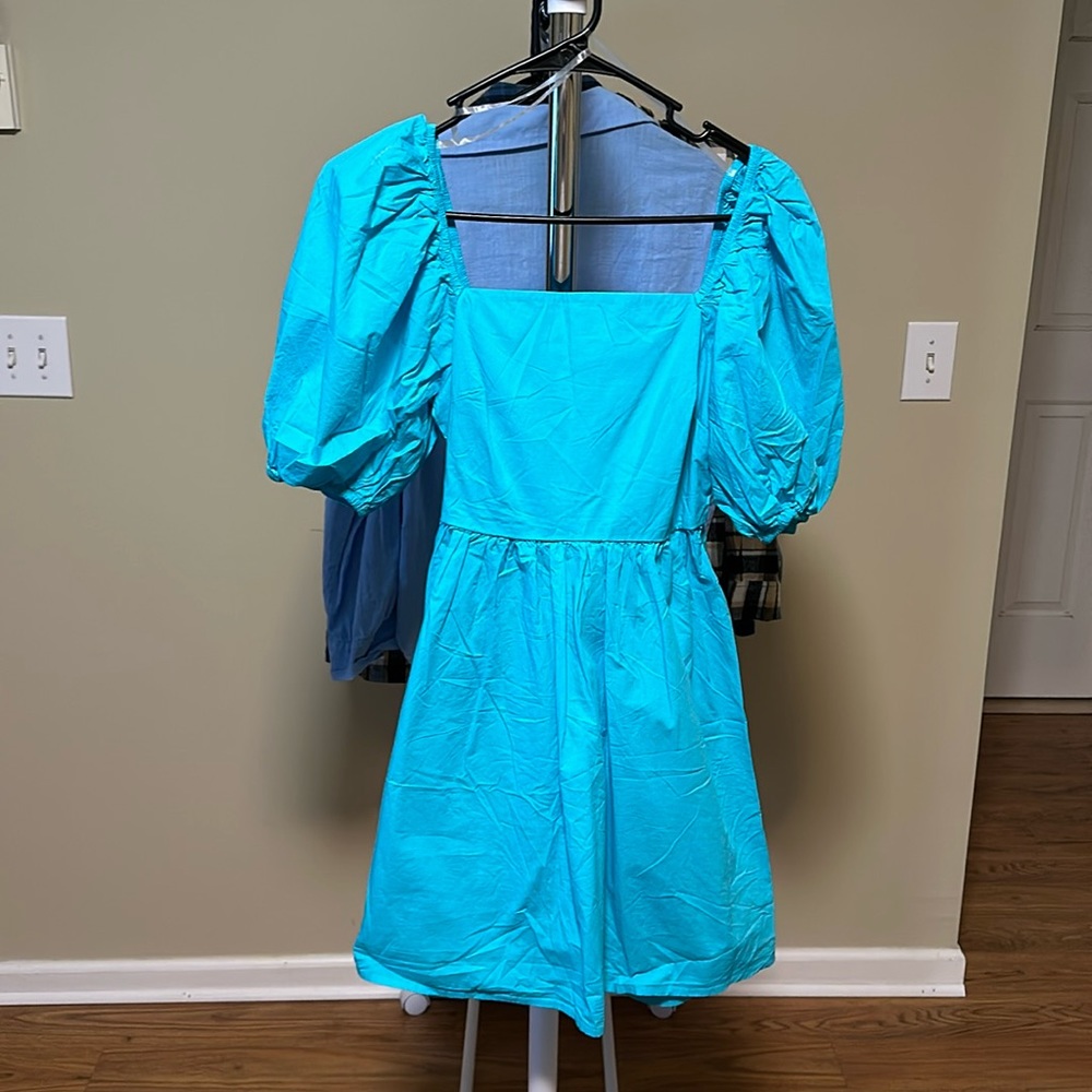Blue dress